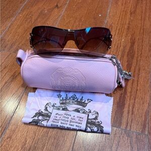 Juicy Couture Sunglasses with Pink Mini Leather Case/purse